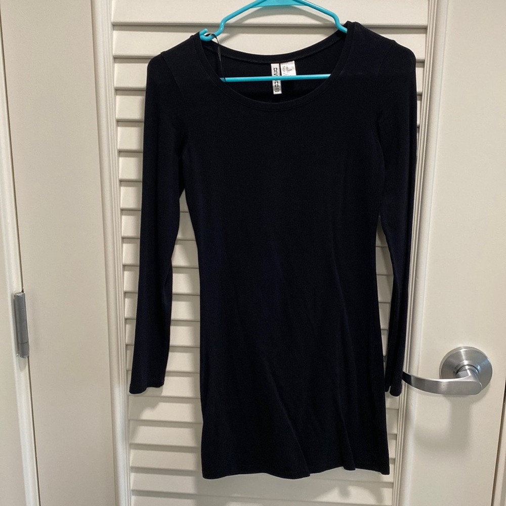 H&M solid black basic dress